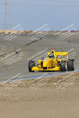 media/Nov-19-2022-CalClub SCCA (Sat) [[baae7b5f0c]]/Group 2/Race (Outside Grapevine)/